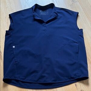 Figs Rafaela Oversized Scrub Top in navy